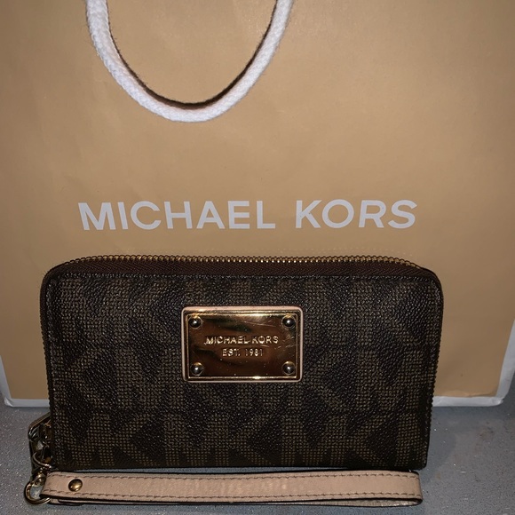 ❌❌SOLD❌❌ - Picture 2 of 7